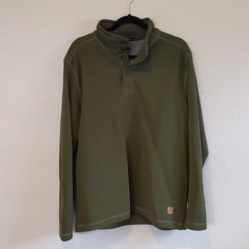 Fleece-lined olive green pullover
